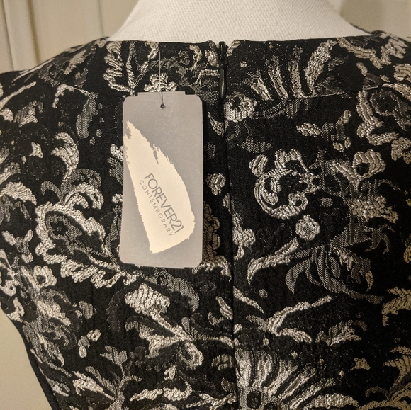Forever 21 size Medium black & silver dress - Picture 5 of 9